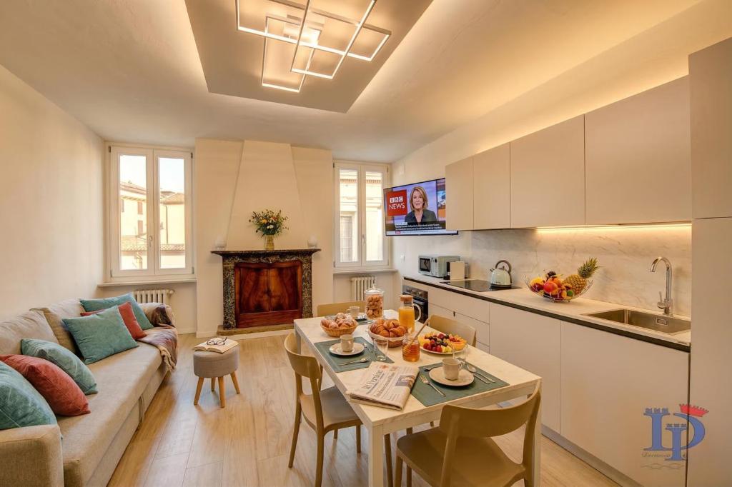 Apa Dom Downtown Family Apartment DesenzanoLoft Official Partner Homes & Villas by Marriott Bonvoy - 5