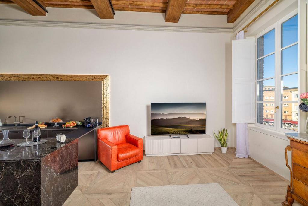Siena Iconic Square Luxury Attic Tuscany - 5