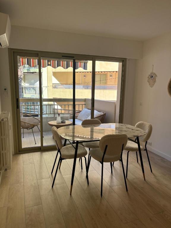 Apartment with perfect location and view - 5