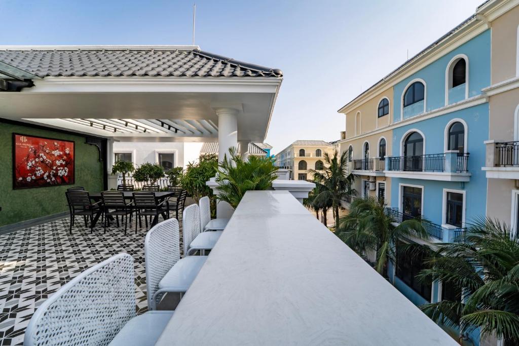 GIA HUNG VILLAS