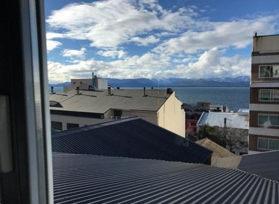 Bariloche centro, varios edificios, San Martin 460, Mitre 670 y Pannozzi 63 - 4