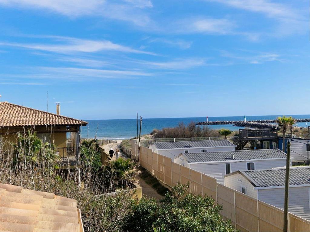 Appartement bord de mer avec terrasse, parking, animaux acceptés - FR-1-387-215 - 1