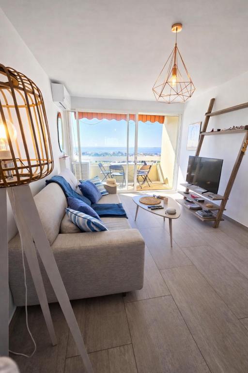 Sea View Riviera, Charmant 3 pièces vue mer panoramique, 2 chambres, 4P, PK, AC - 2