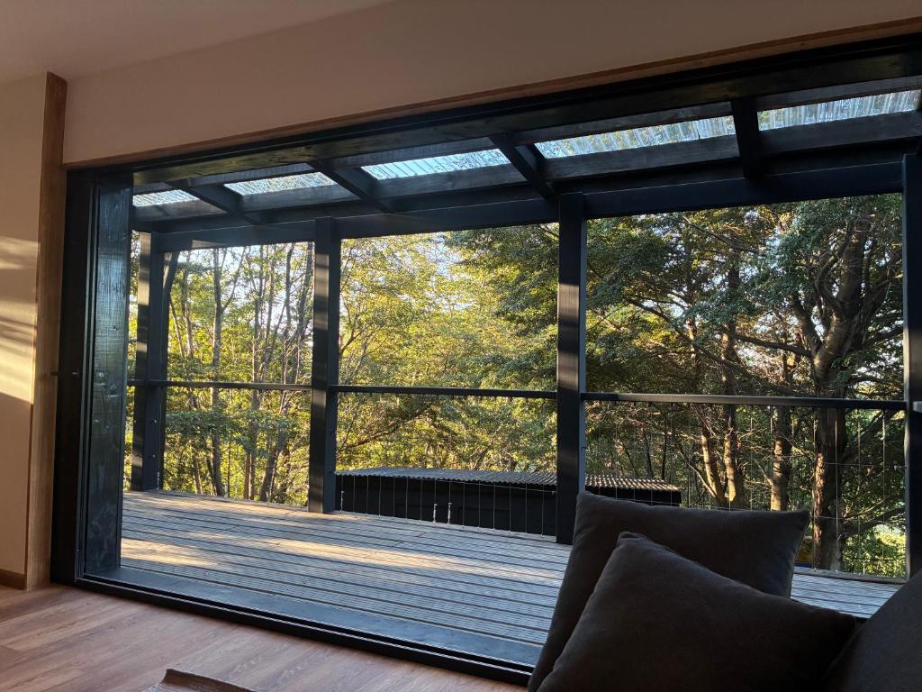 Los Coihues Refuge - Modern Forest Cabin - 2