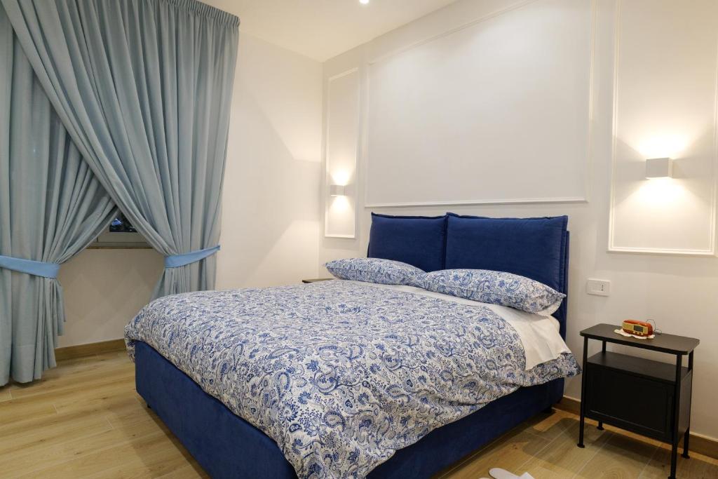 Palazzo Caracciolo D'Arena Luxury Rooms - 2