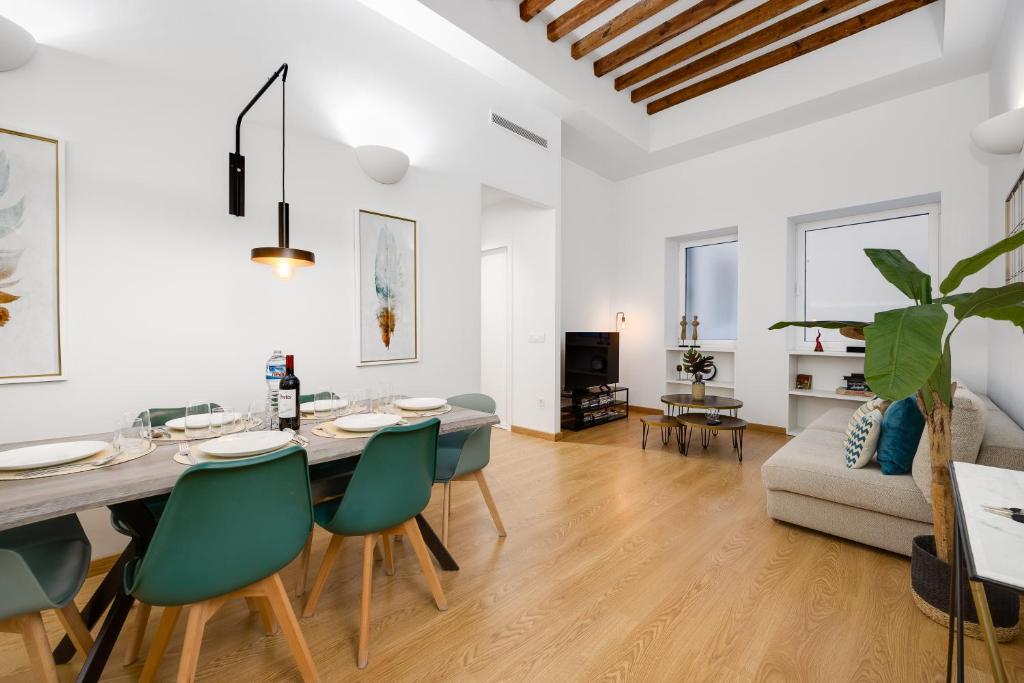 HB Apartaments Playa del Postiguet Beach - 3