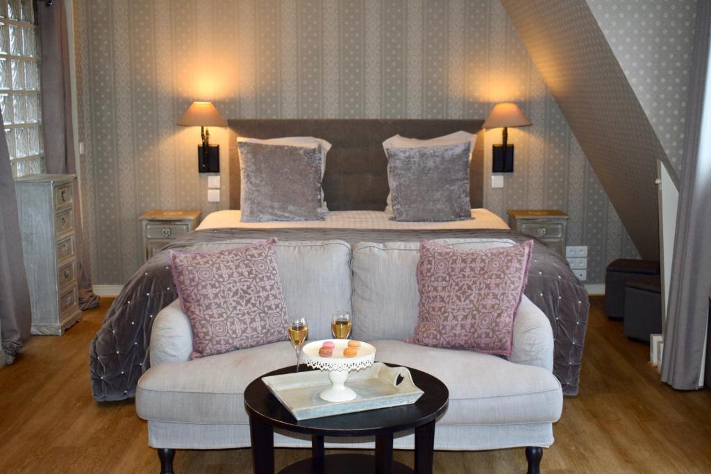 Le Trophée Boutique Hôtel Spa- La Loggia Appart'hôtel - 5