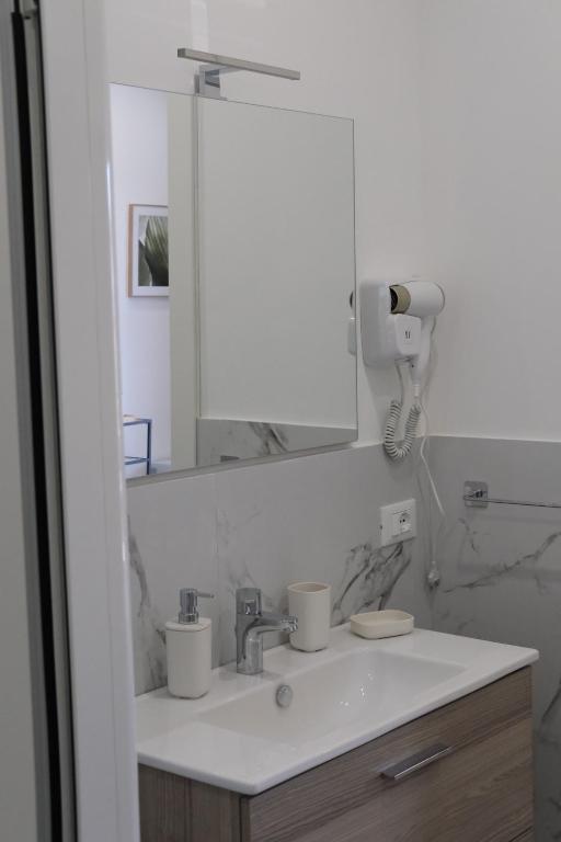 Suite Leopardi Palermo - 4