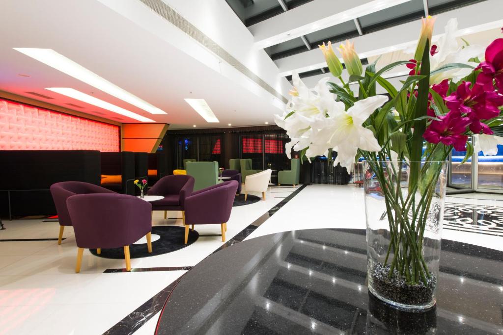 Park Inn by Radisson Ankara Cankaya フロント・ロビー