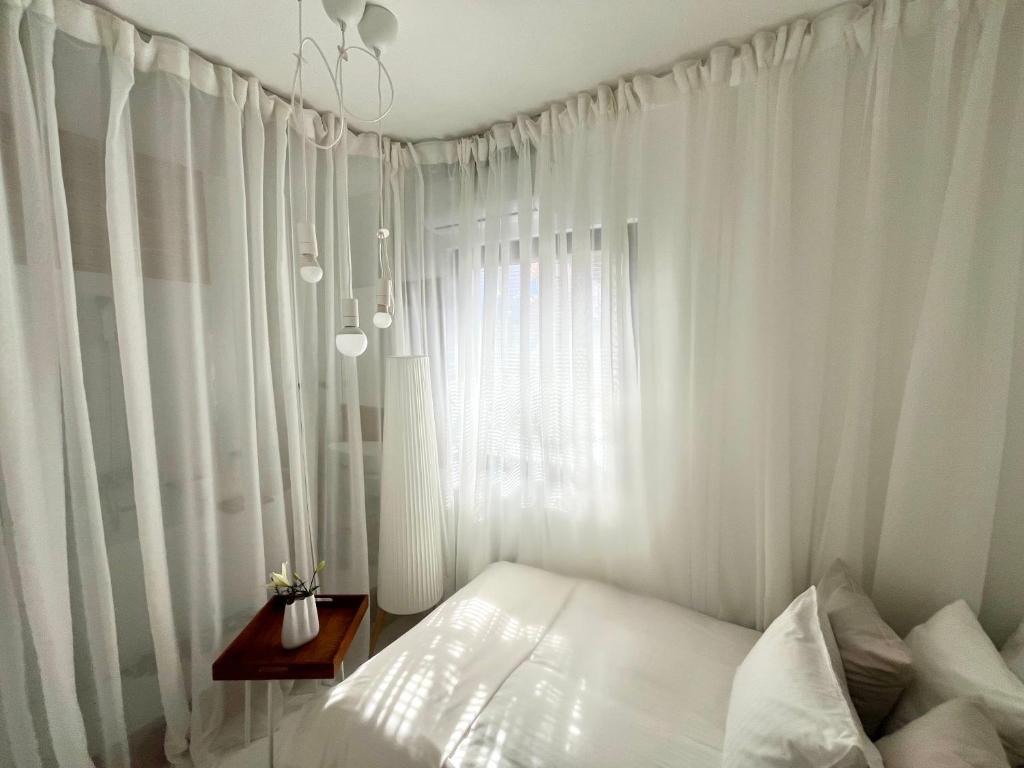 Modern studio, near shopping mall Stadion - 3