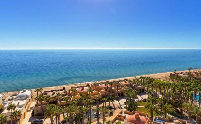 Bella Sirena Beachfront Resort Condo D603 - 4