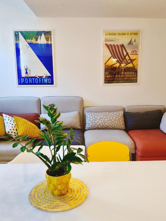 Old Town Apartment with Terrace - Live Love Lake - 4