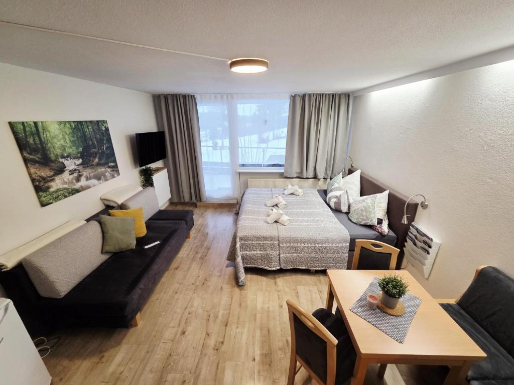 Bavarian Escape Ferienwohnung mit Pool - 4
