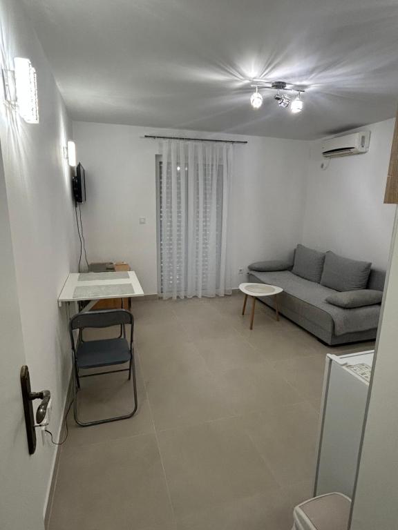 Apartment Melani - 4