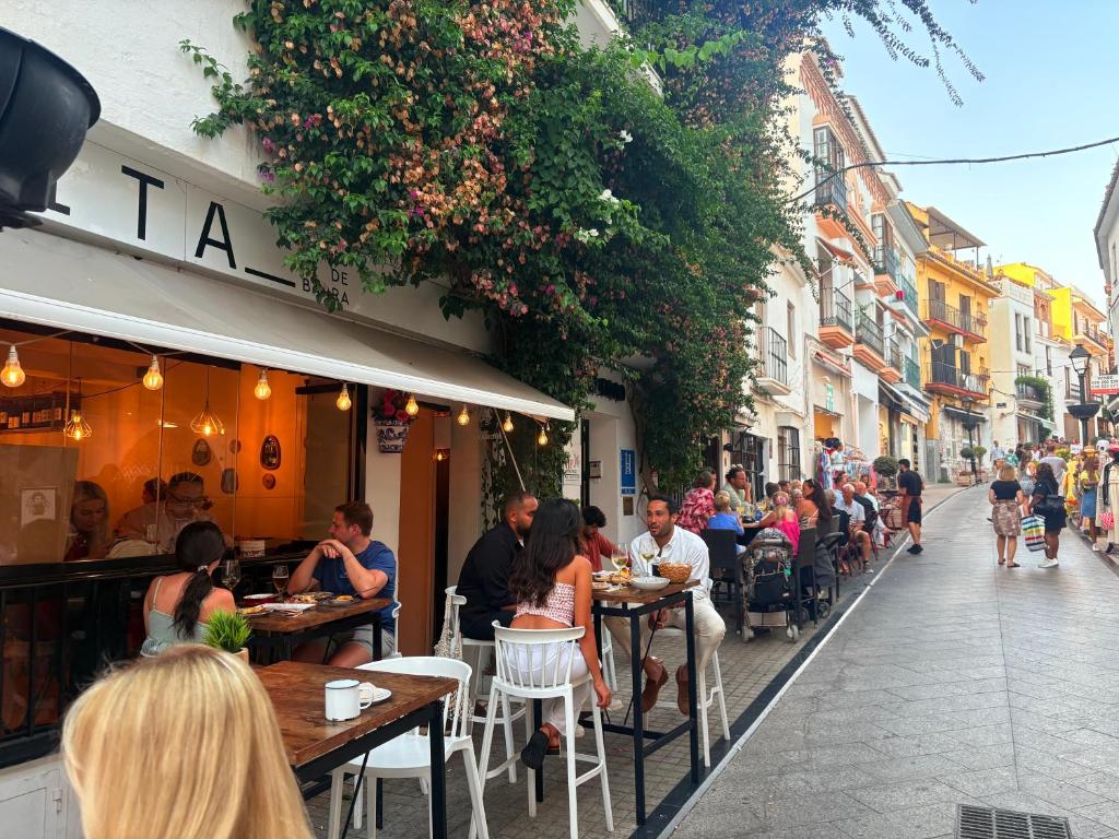 Hostal Paco Marbella - 5
