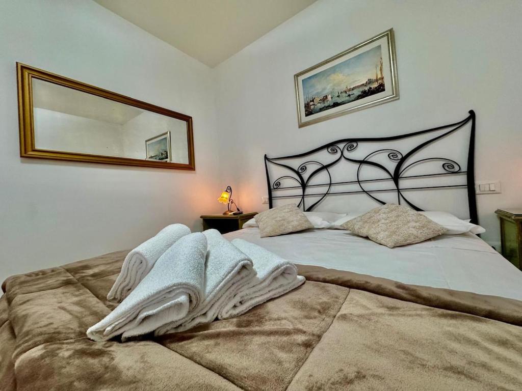 NK Venice Apartment - 1