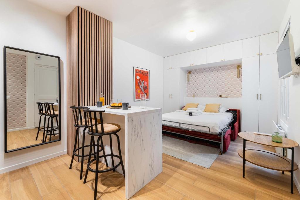 Studio parisien coeur montmartre - Paris 18 - 2p - 1