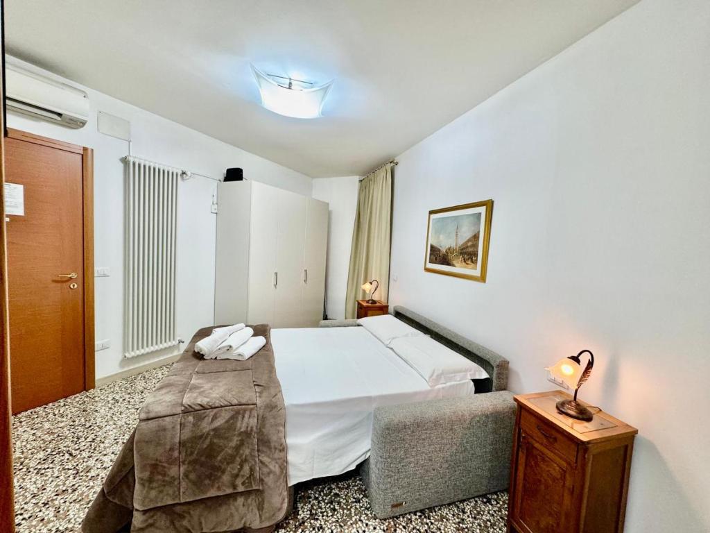 NK Venice Apartment - 4