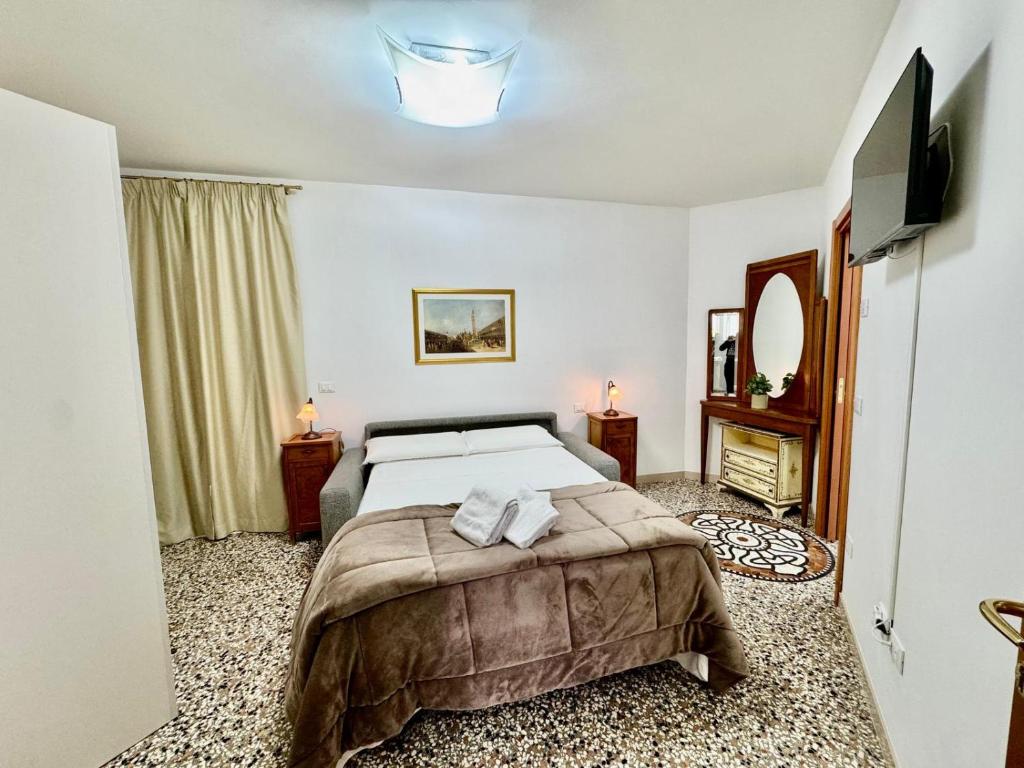 NK Venice Apartment - 5
