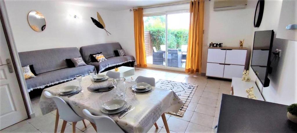 Appartement T2 45m2 à 100m de la mer et commerces - 4