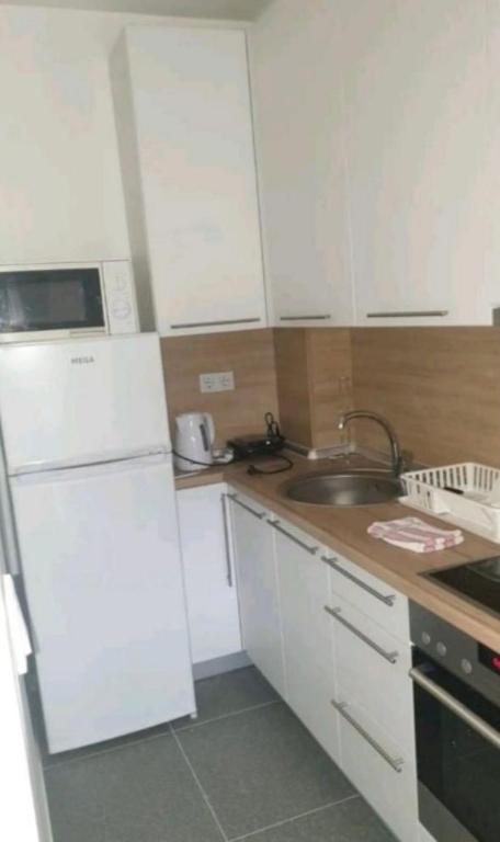 Relax Villa with Pool - 4