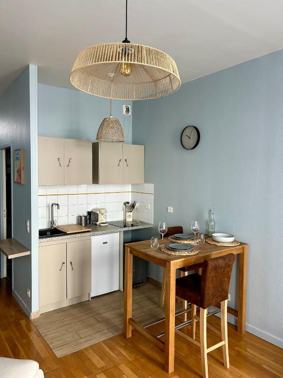 La Cabine 17 - Studio Cozy - Centre-Ville & Plage - 4