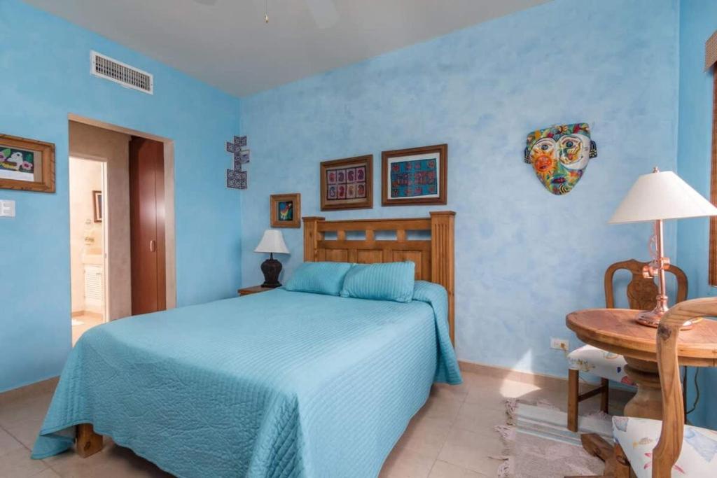 Serene & Warm 3rd Level Condo - Corona del Mar 302 - 3
