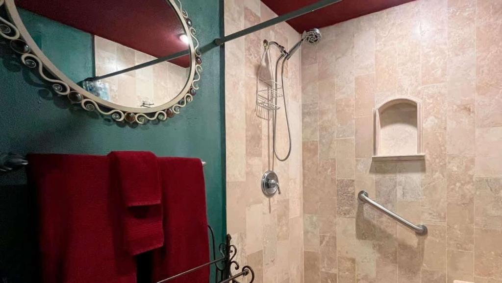 Beautiful Condo in Beach Resort Princesa A-203 - 3