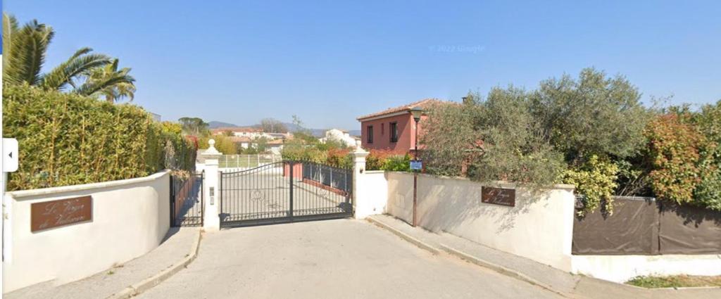 French Riviera Garden Retreat -Villa 1 Bed - 5