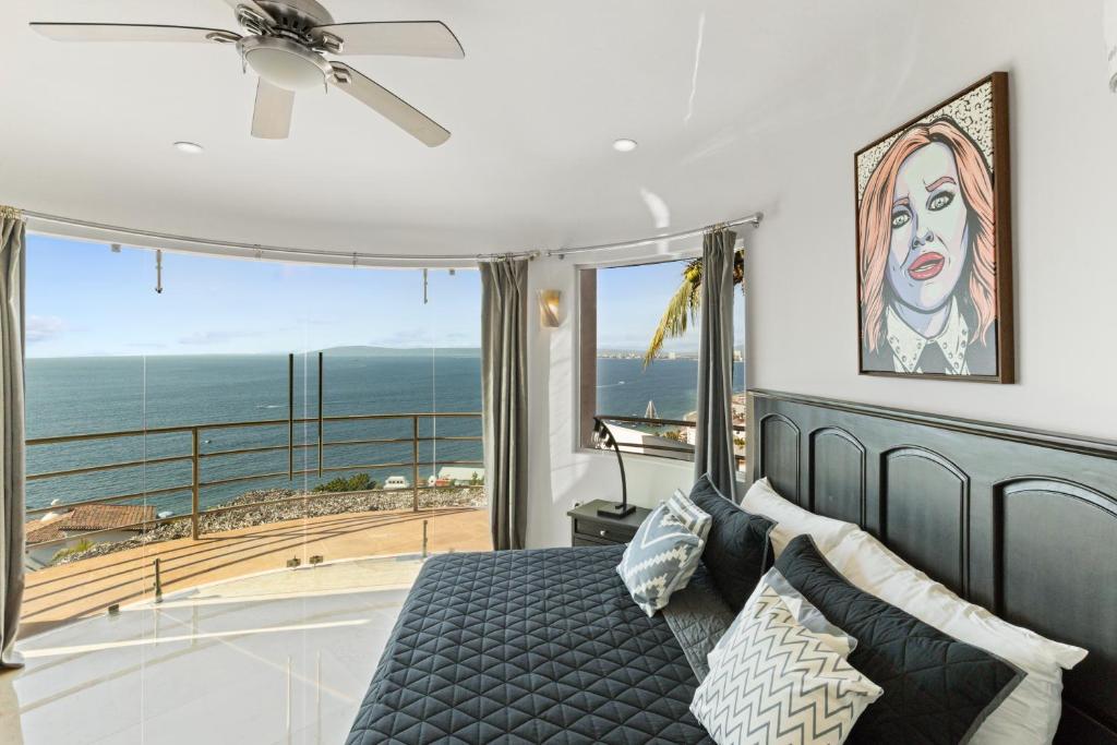 Luxe 3 King BR Villa | Infinity Pool + 220° Views - 2