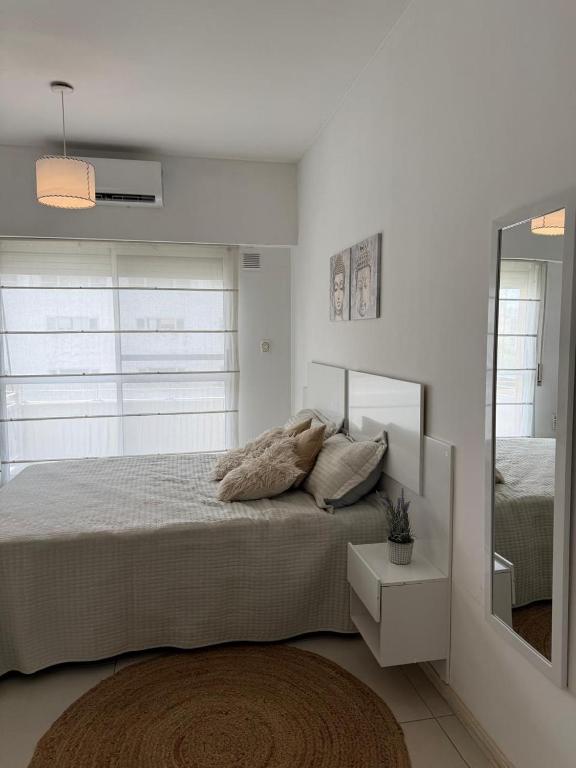 Departamento en San Luis y Balcarce, confort, calidez y excelente ubicación - 2