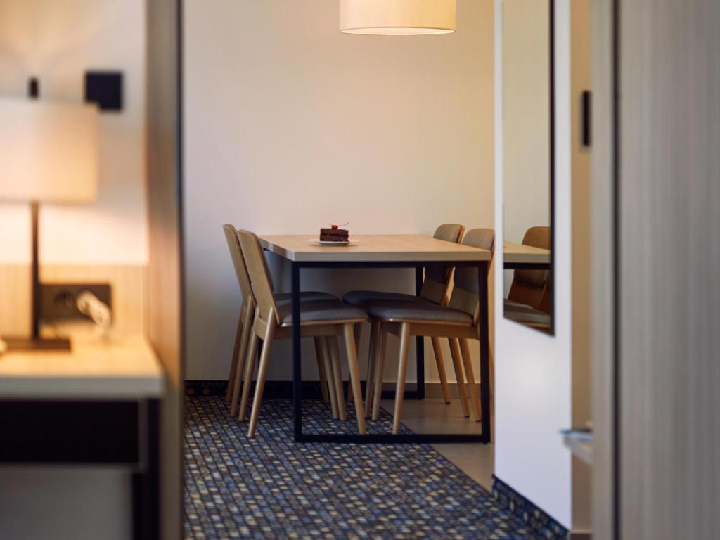 Bristol Aparthotel photo