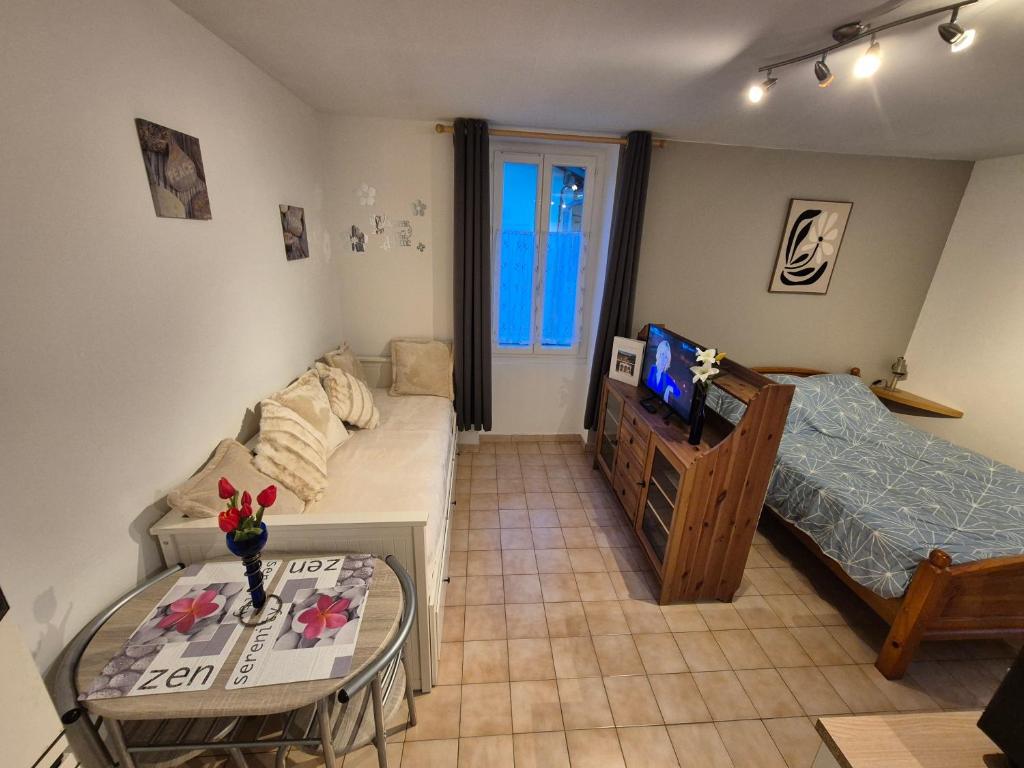 Appartement meublé tout confort - 4