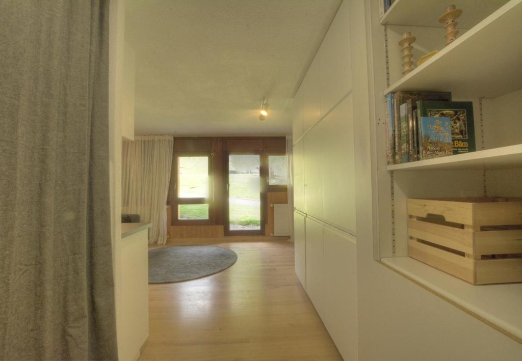 Studio Gemeaux 206 sur la place du Village a Anzere - 2