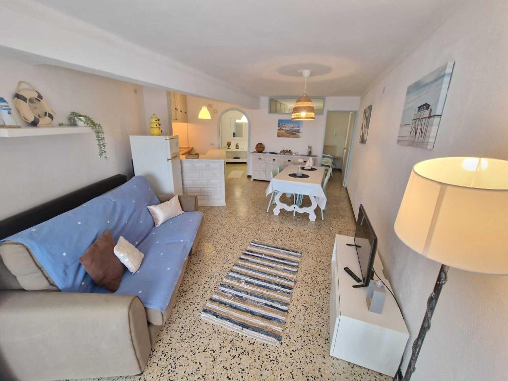 APARTAMENTO KARINA BEACH-6 - 1