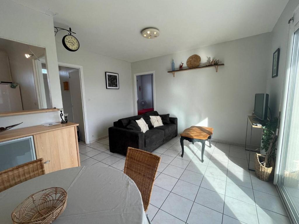 Appartement place maillol vue mer SAINT CYPRIEN PLAGE SC610-036 - 2