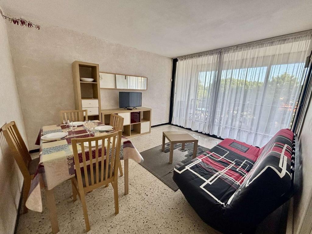 Appartement T2 climatisé à 100m de la plage - 4 Couchages AR390-216 - 2