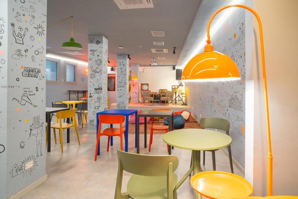 共用ラウンジ/TVエリア