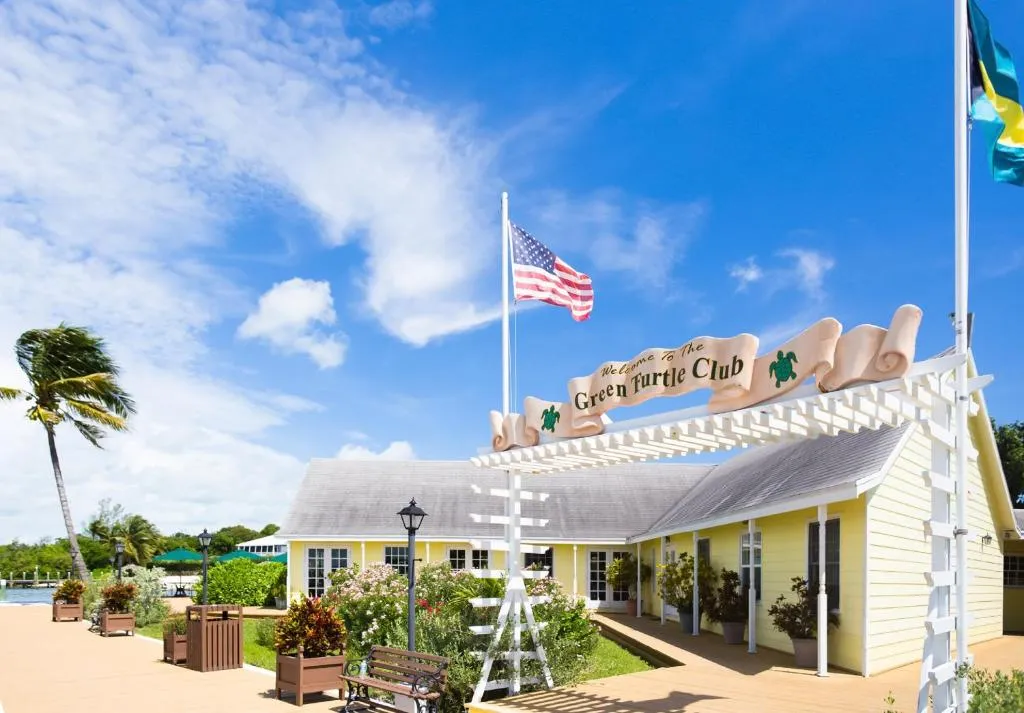 绿海龟俱乐部滨海度假酒店，位于Green Turtle Cay的酒店