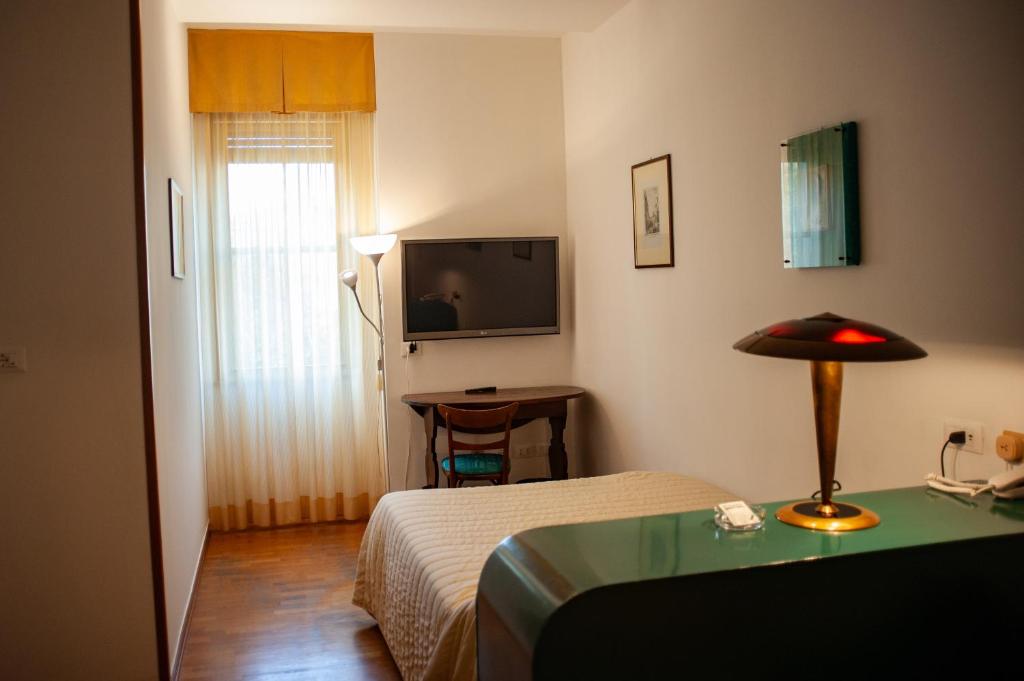 Hotel Napoleon Rimini - City & Station - 2