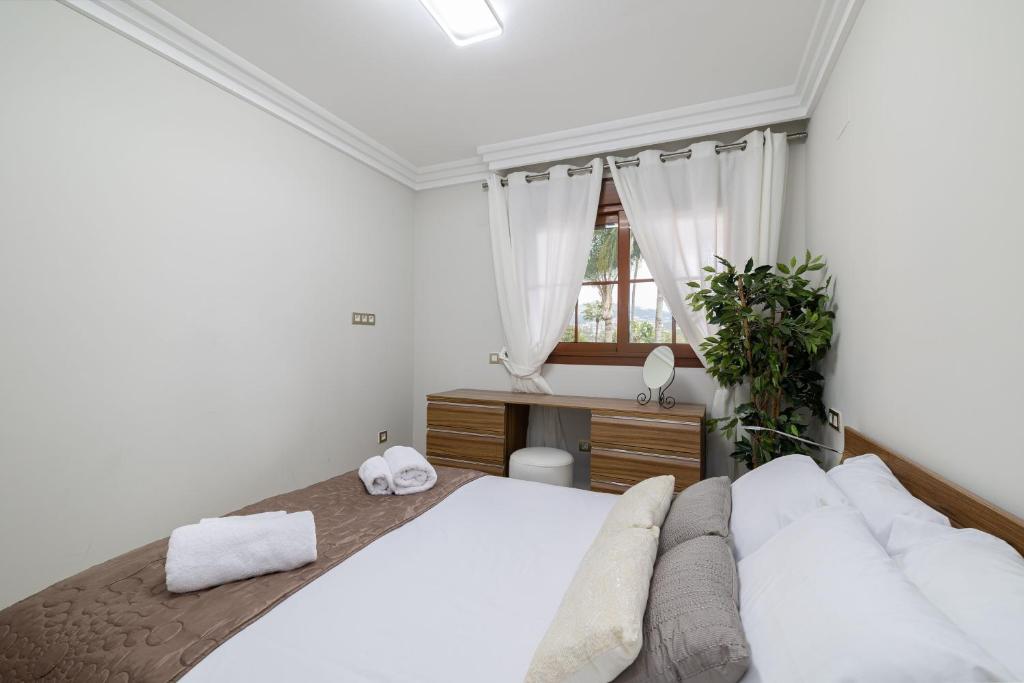 3 bed Apartment in Gazules del Sol - 5