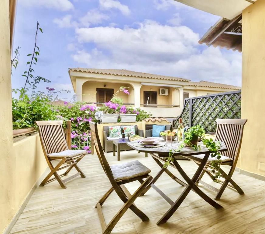 Studio 2 beds on the ground floor with private outdoor area in Marinella - 1