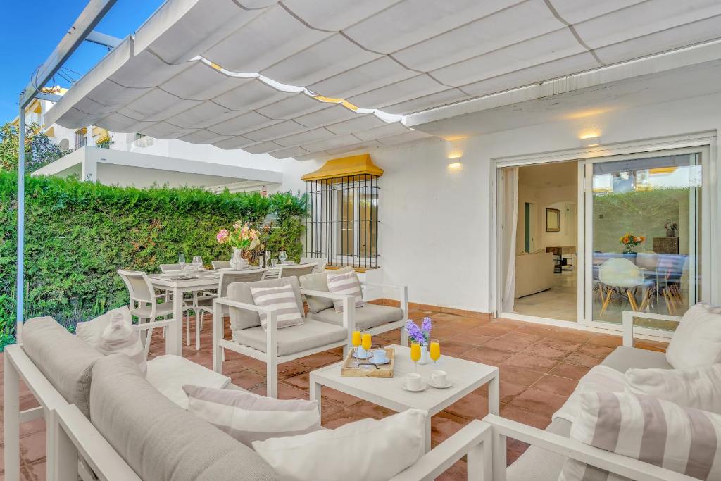 Casa Bella by Finest Rentals - 1
