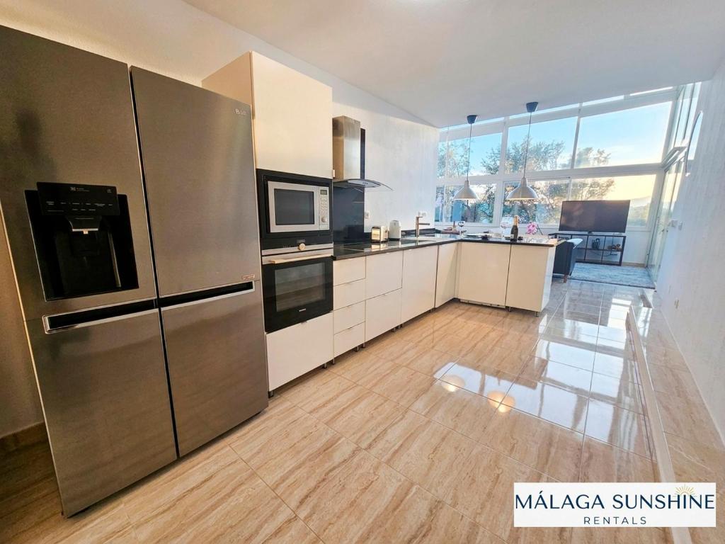 Malaga Sunshine Rentals - Semi-detatched Villa Buenavista - El Higuerón - 3