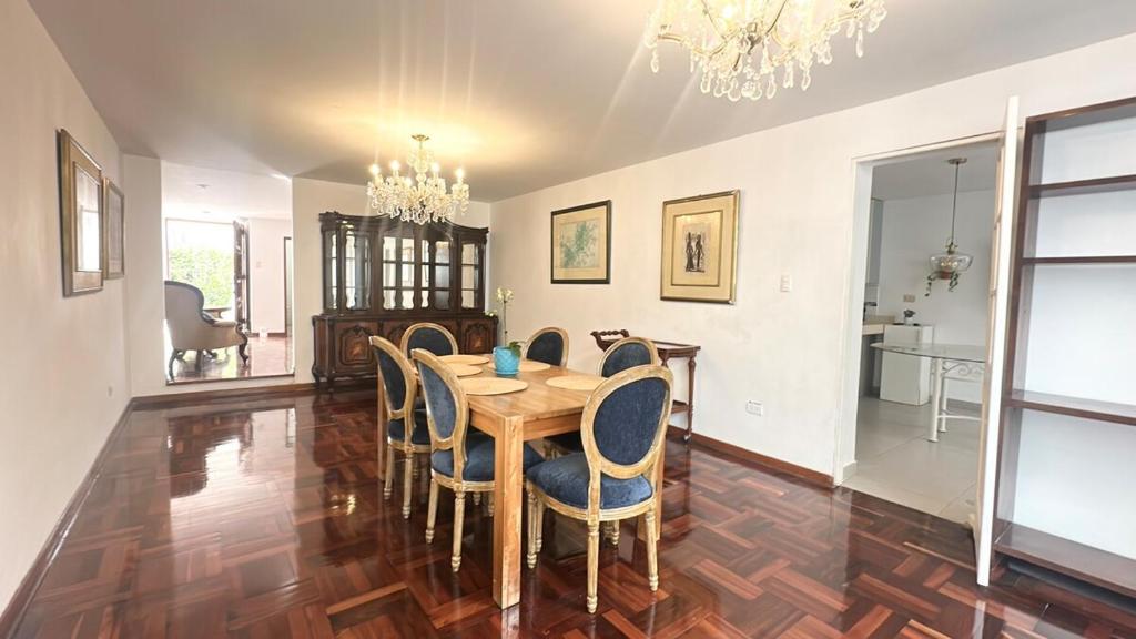 Beautiful house in Surco Near Miraflores, Barranco - 2