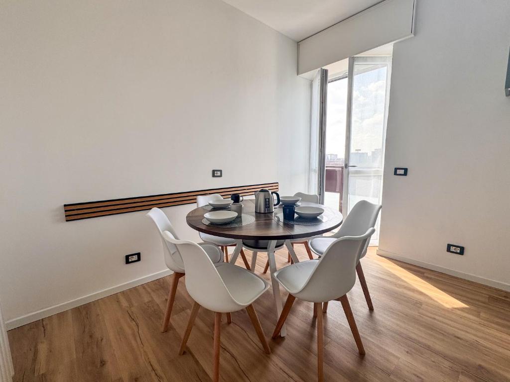 Spezia Bright 2 Bedroom Apartment - Milan - 2