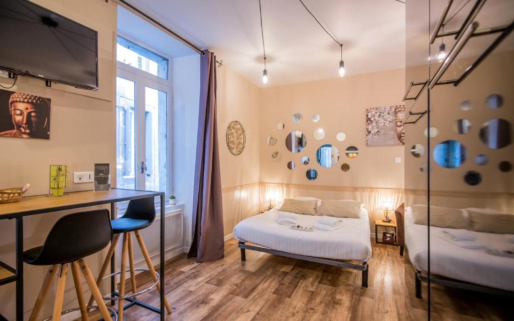 Studio Le Nid Douillet balcon, wifi, centre-ville - 2
