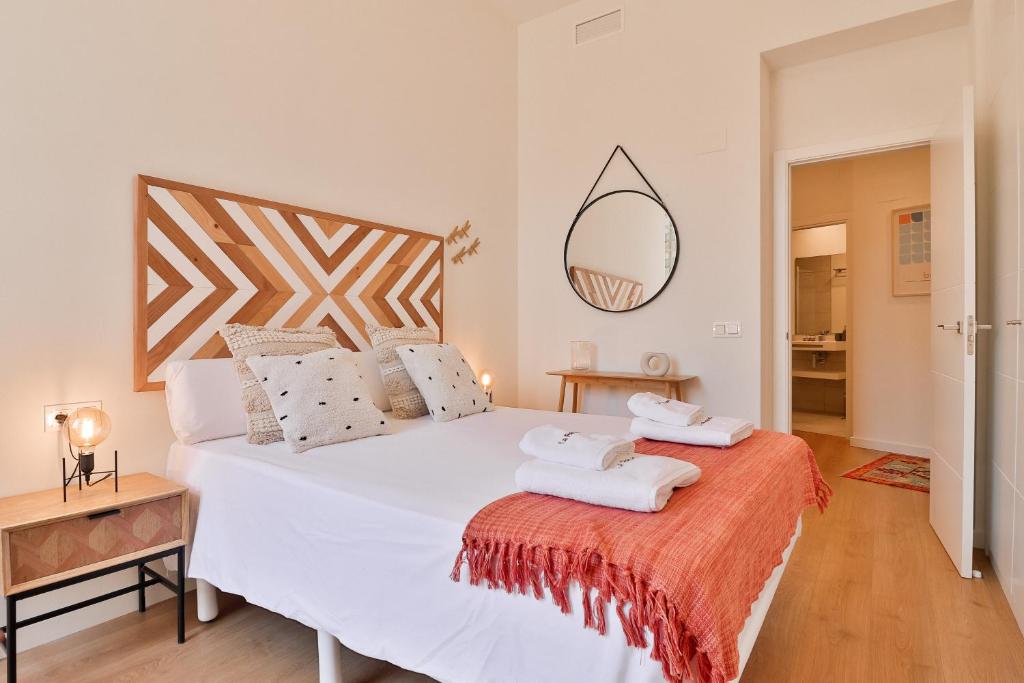 C74 - Marvelous 3 Bedroom Apartment In Historical - 2