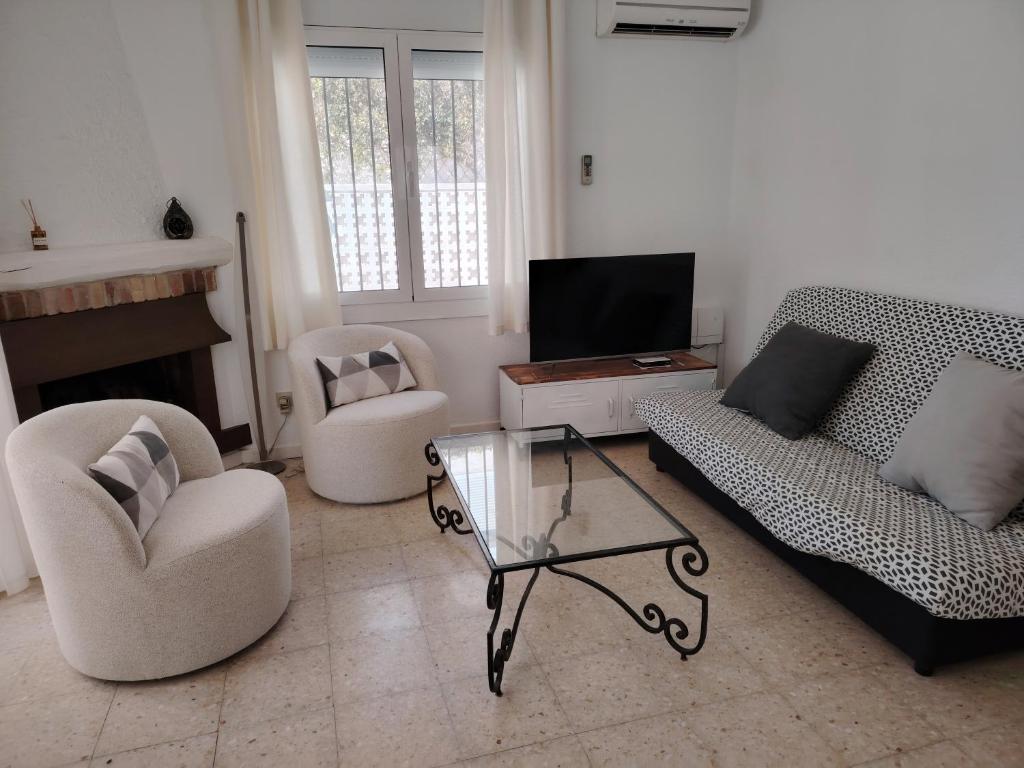 Jolie Maison avec Piscine privée - 4