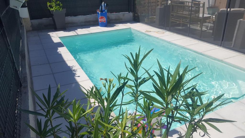 House with private pool - 4